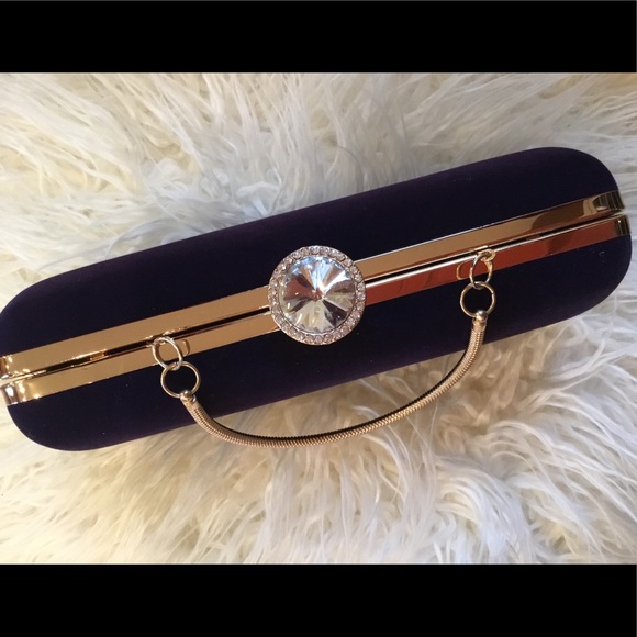 Plum clutch - Picture 5 of 8